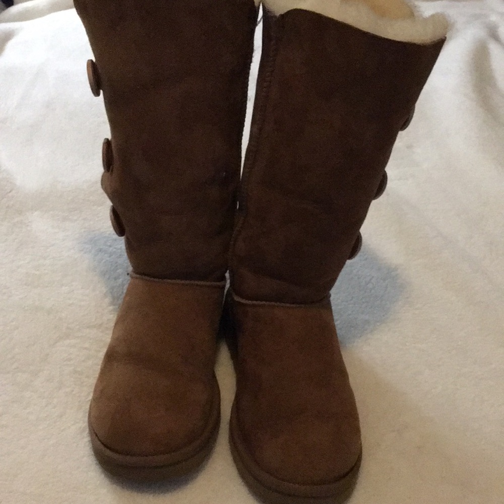 Tan/Brown UGG boots